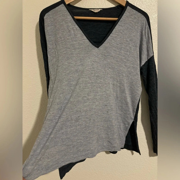 Madewell Color Block Long Sleeve Knit Shirt Size Medium - Picture 2 of 4